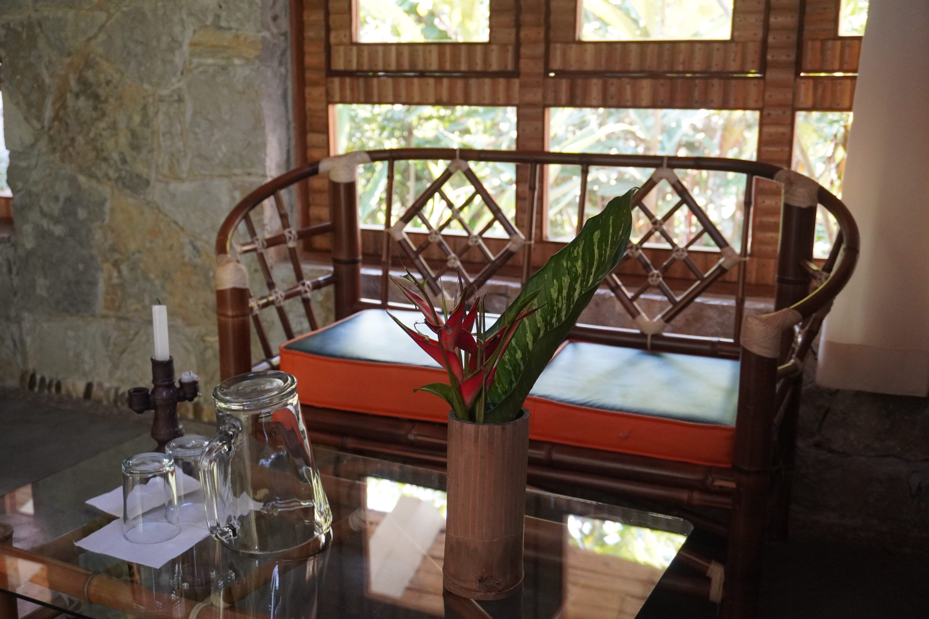 Con 1 cama matrimonial y 1 cama individual.